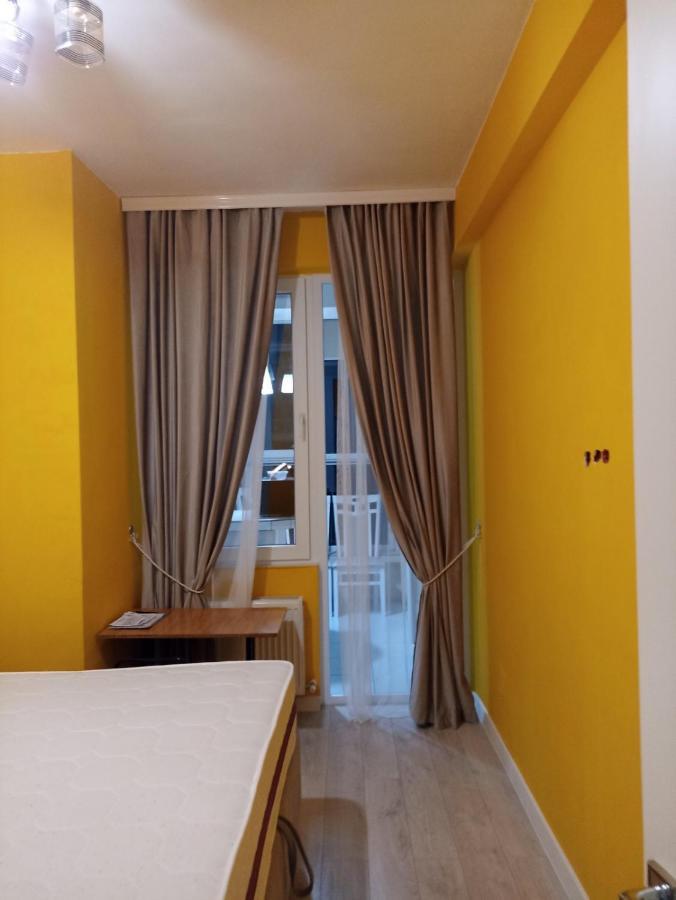 One Room With A Shared Bathroom Κισινάου Εξωτερικό φωτογραφία